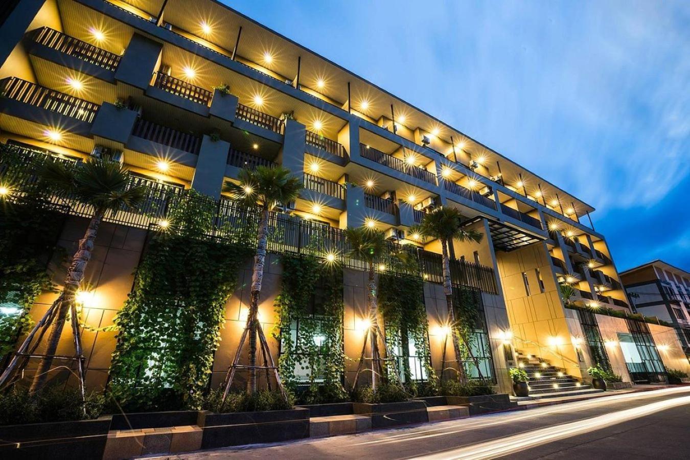 Lani Chiang Mai Hotel Экстерьер фото