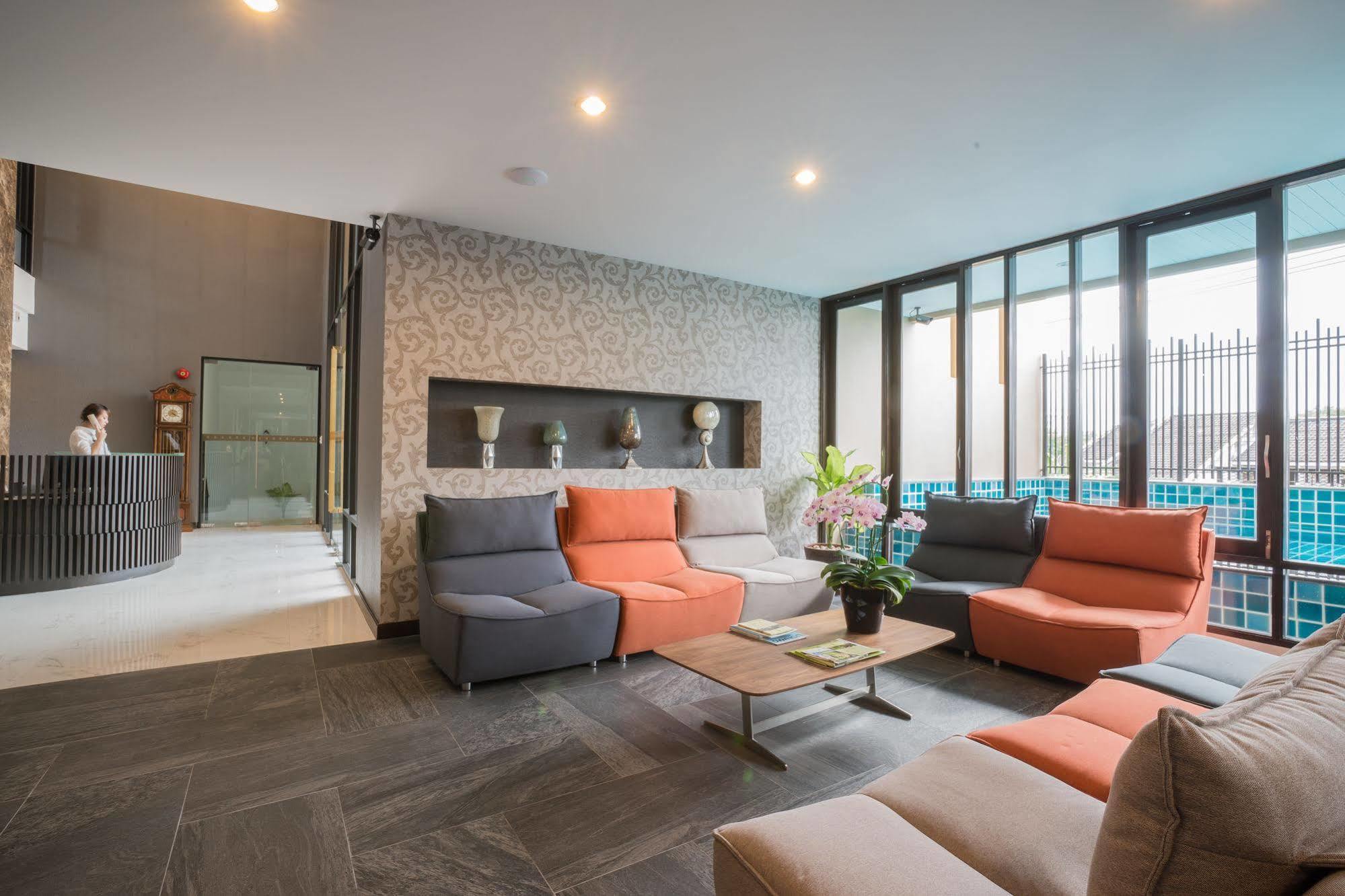 Lani Chiang Mai Hotel Экстерьер фото